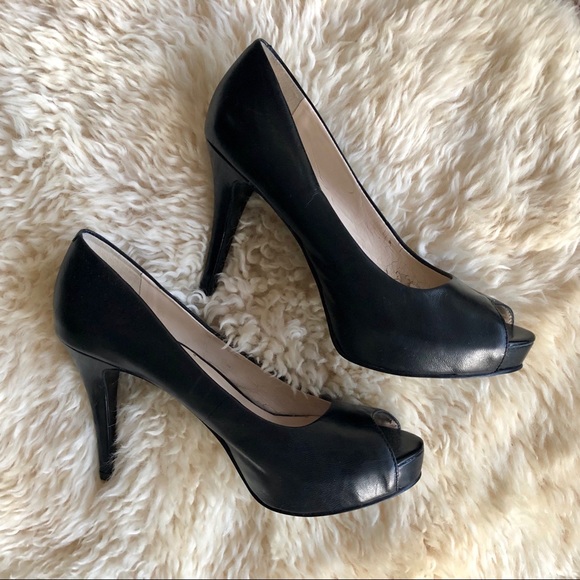 Nine West Shoes - ✨Nine West Heels; *FREE* with bundle!